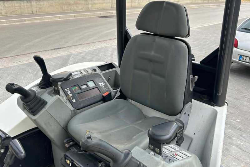 OmecoHub - Immagine BOBCAT E32